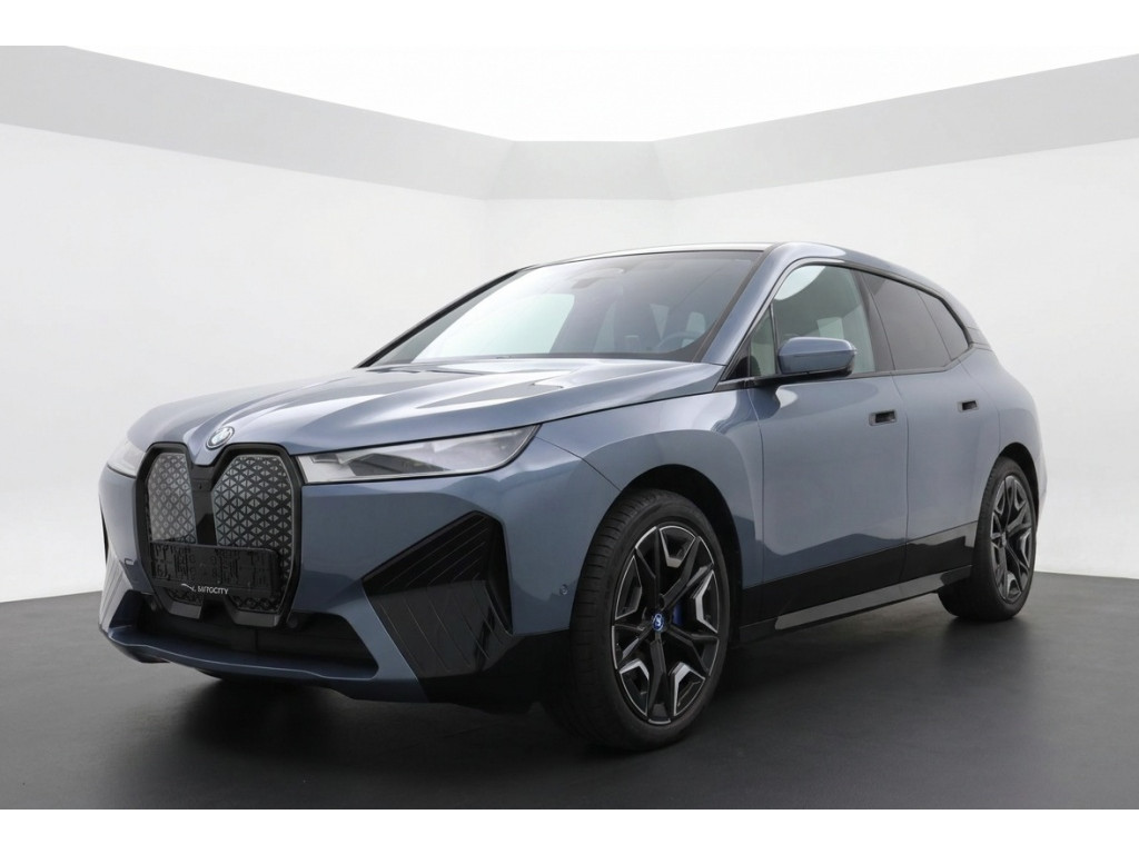 52536882