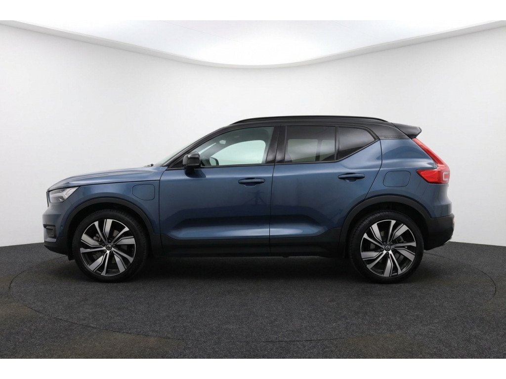 52617550-1.jpg