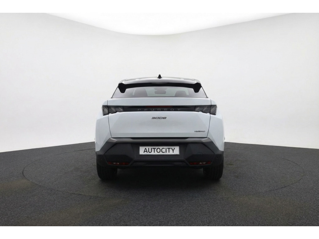 52884795-2.jpg