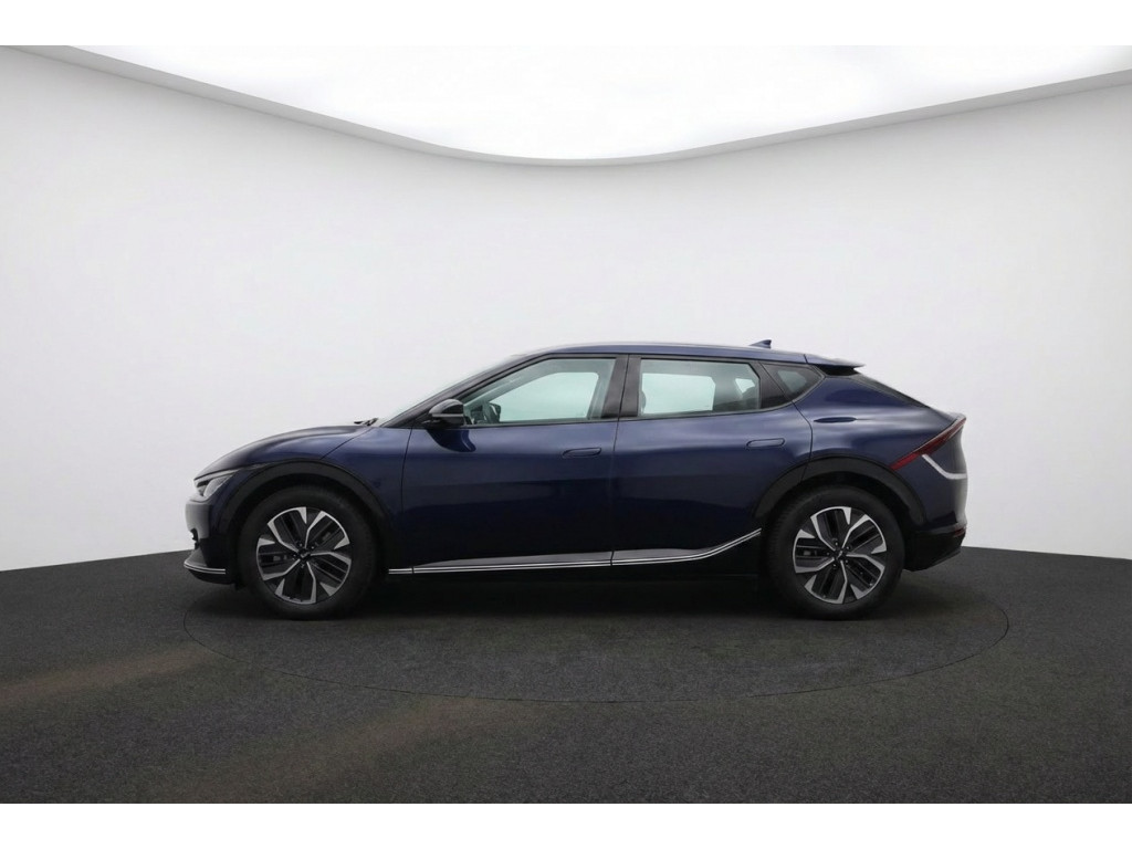 53025151-2.jpg
