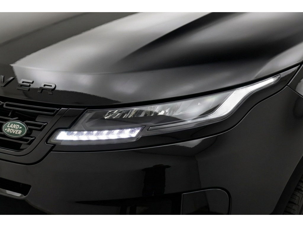 53053499-3.jpg