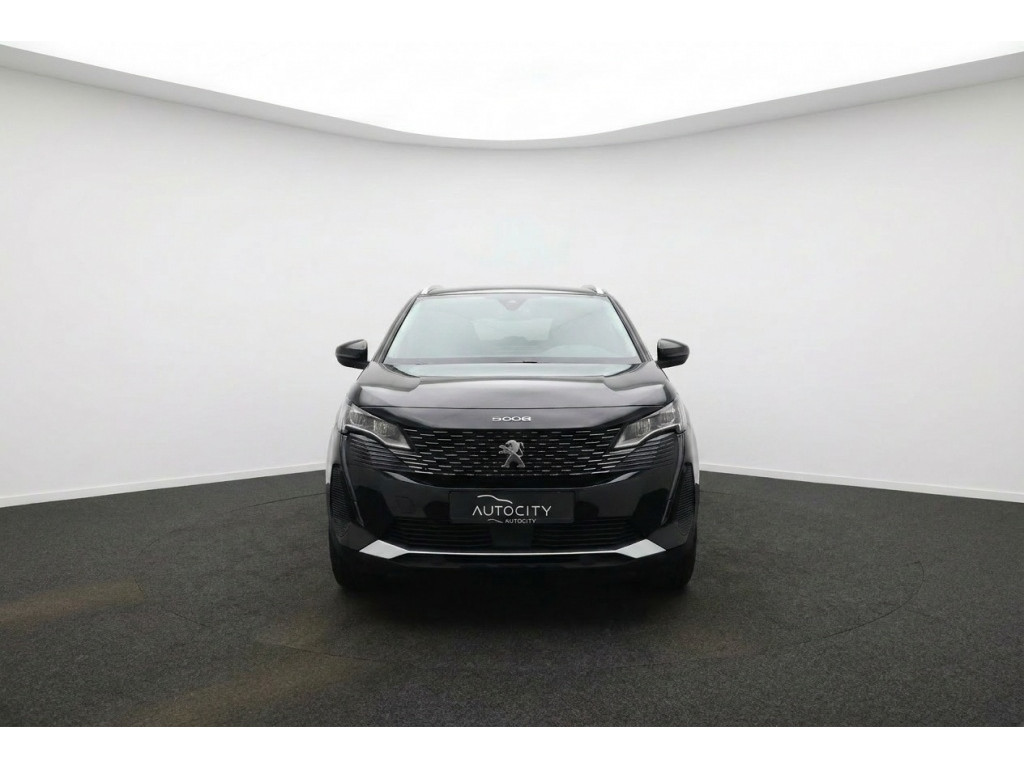 53169079-3.jpg