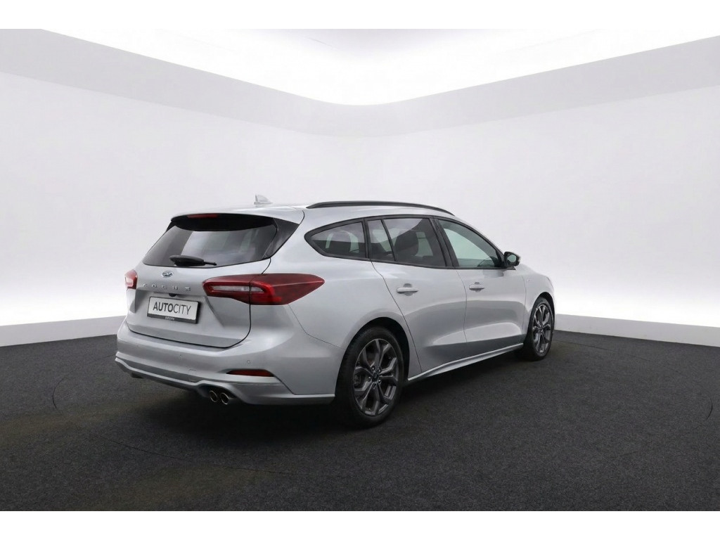 53329006-2.jpg