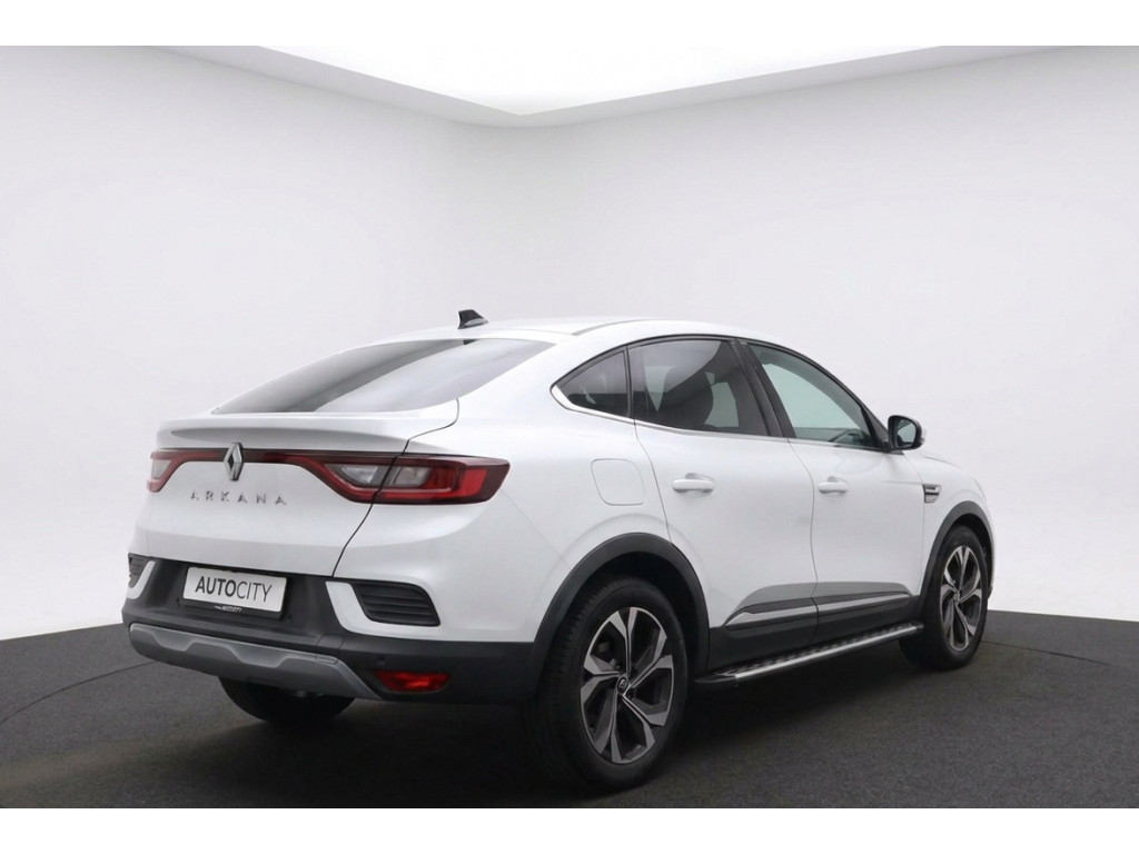 56815576-3.jpg