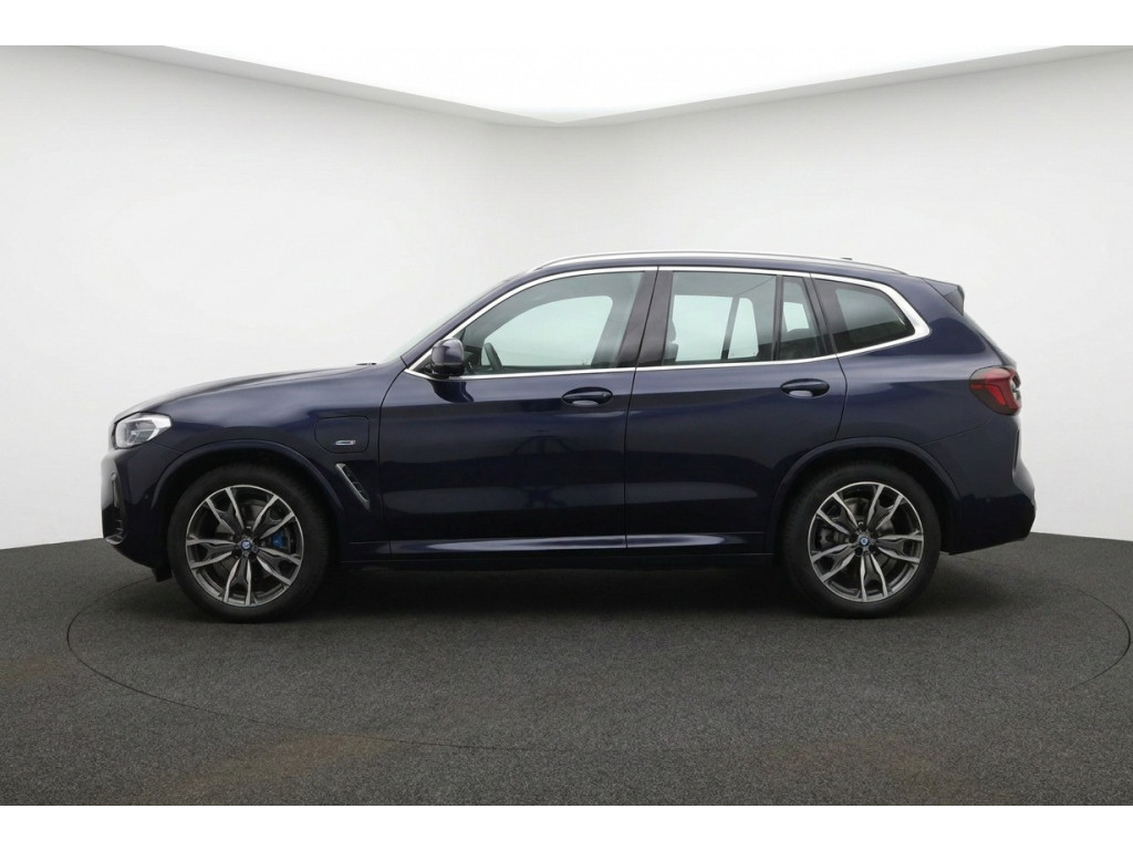 57107583-1.jpg